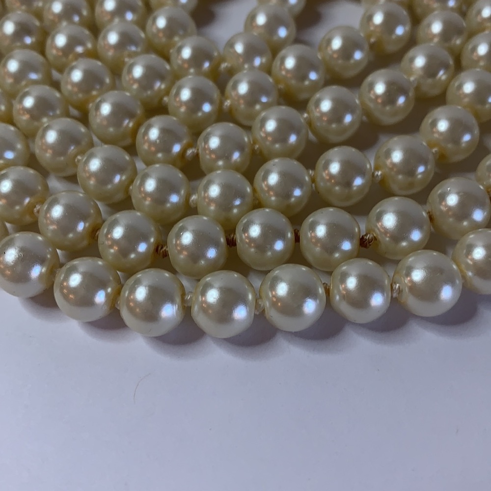 String Of Pearls, 28in - image 3